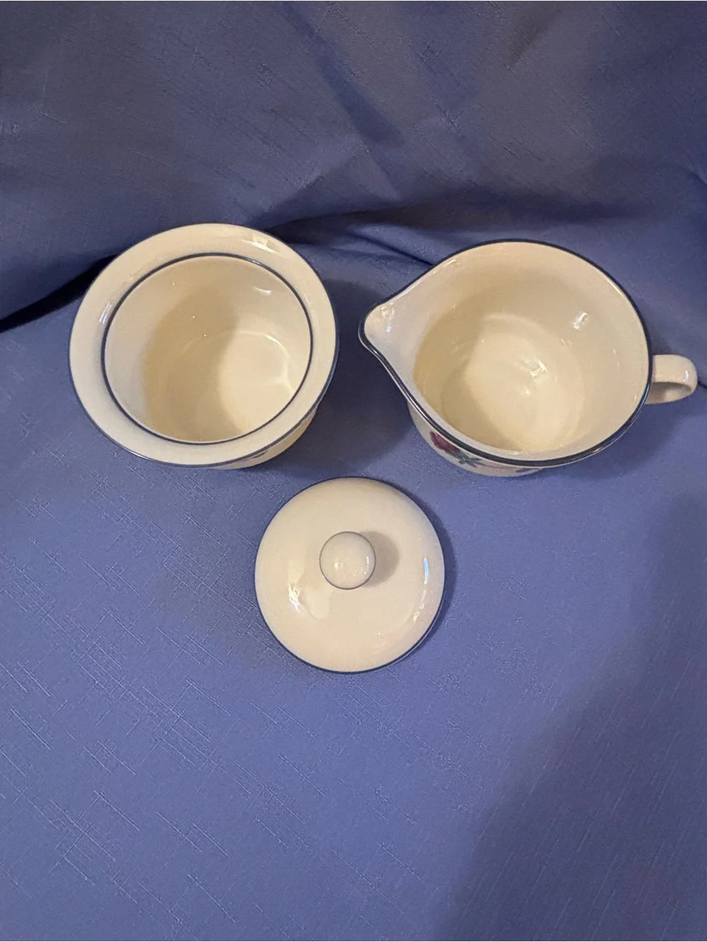 Lenox Poppies On Blue Creamer and Sugar Bowl Set